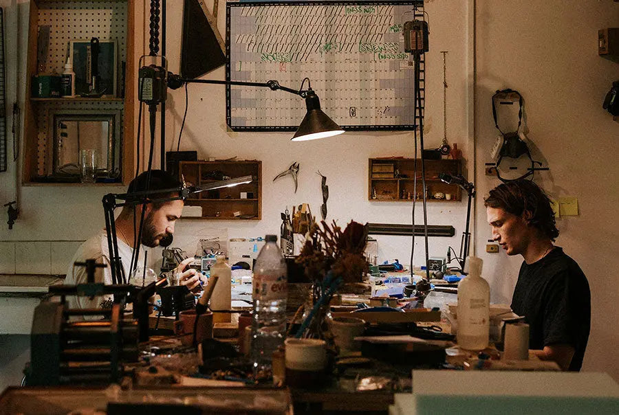 hiutdenim 우리 마을에서는 또 청바지를 만들고 있어요 BridgeSeven