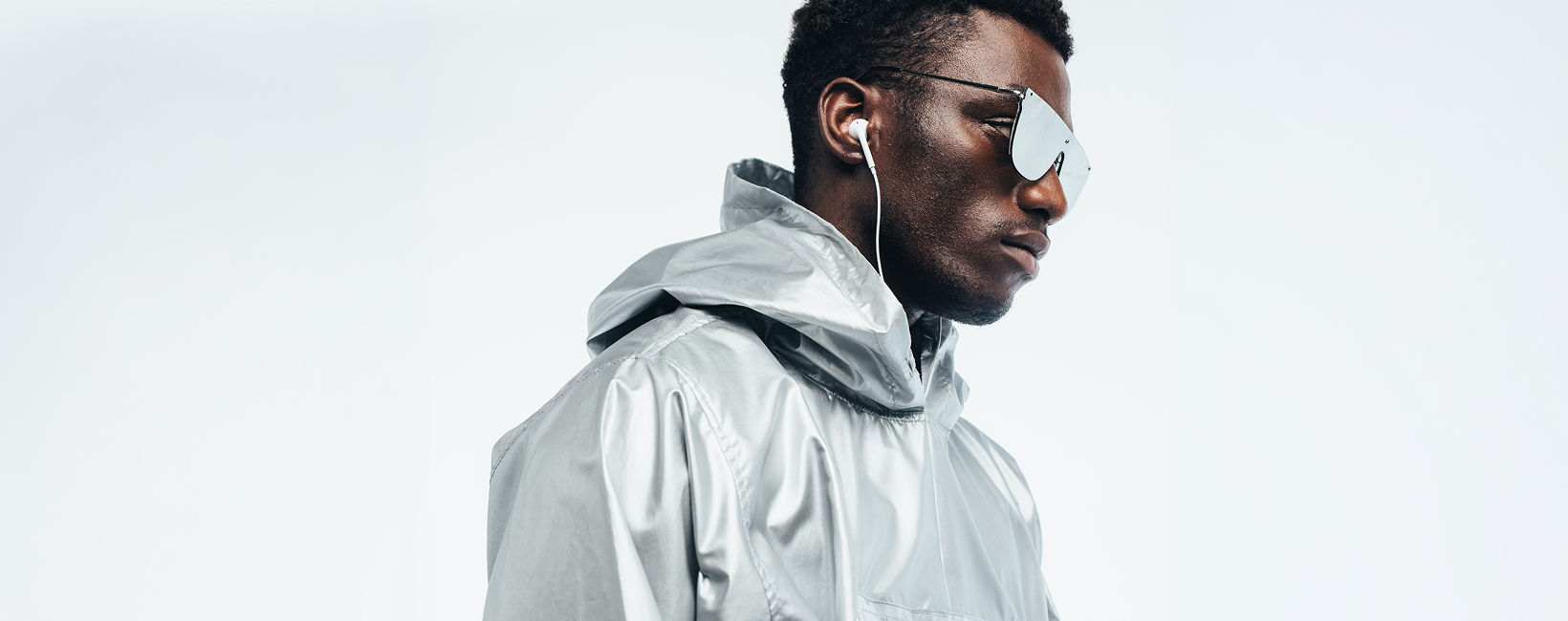 <p>We Bridge Brands To Global Commerce. <br/>End-to-end, Powered By Shopify.</p>