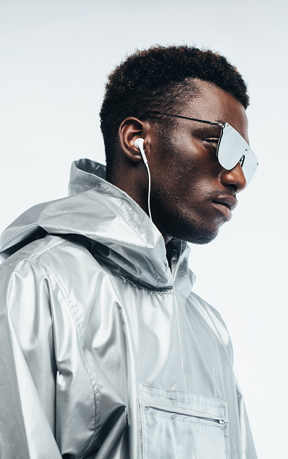 <p>We Bridge Brands To Global Commerce. <br/>End-to-end, Powered By Shopify.</p>